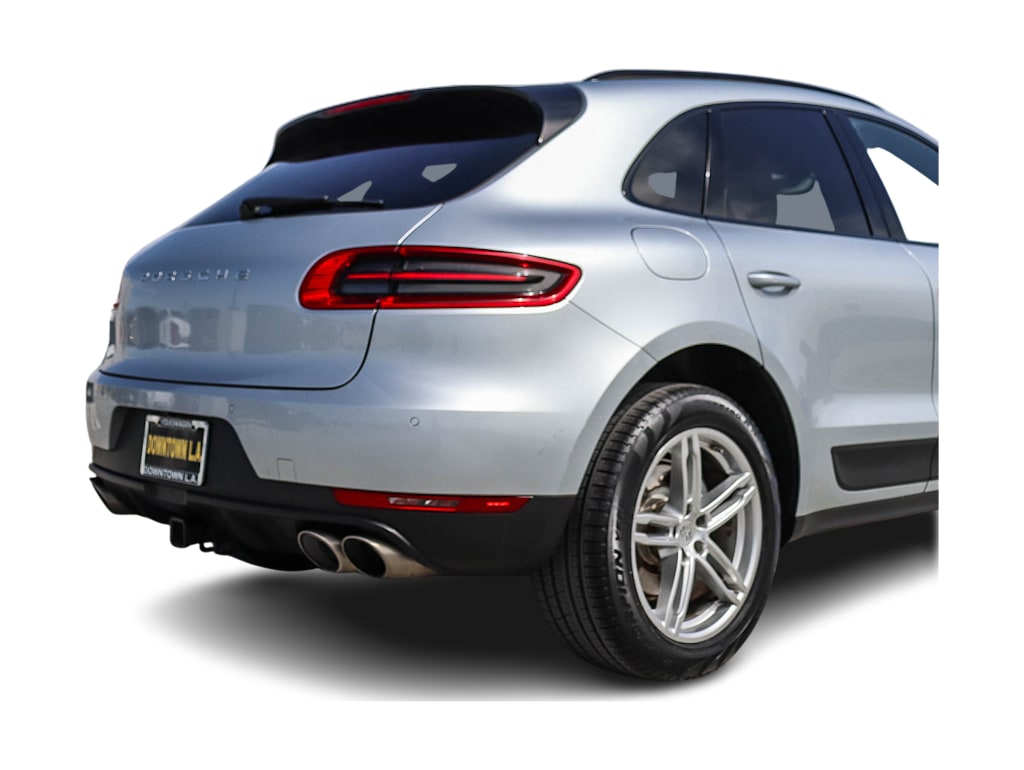 Thumbnail: 2017 Porsche Macan - 21