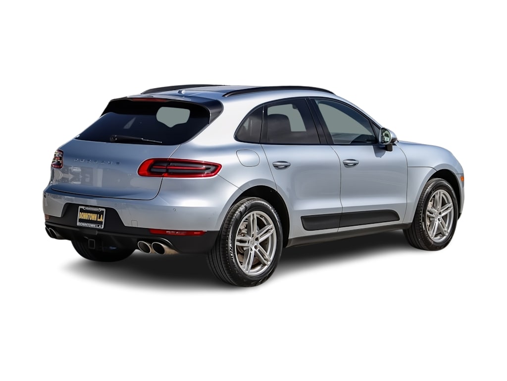 Thumbnail: 2017 Porsche Macan - 19