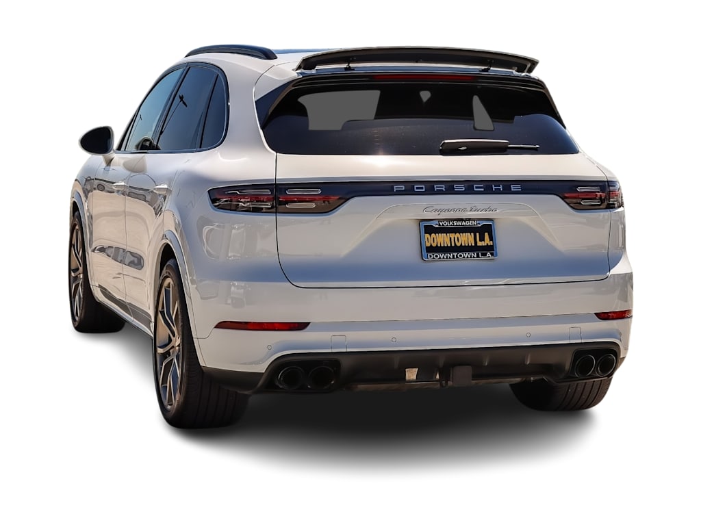 Thumbnail: 2023 Porsche Cayenne - 3