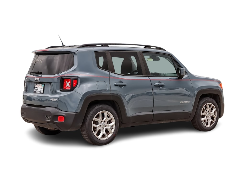 Thumbnail: 2016 Jeep Renegade - 15