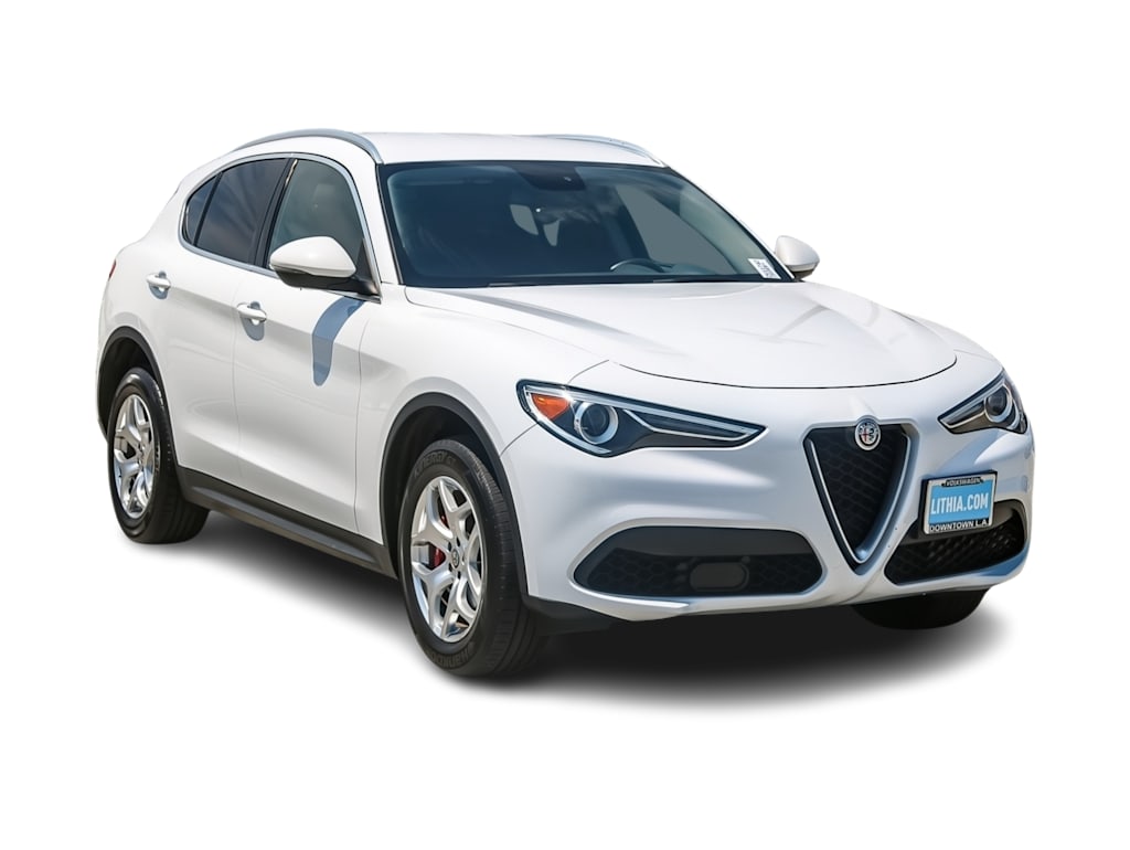 Thumbnail: 2019 Alfa Romeo Stelvio - 18