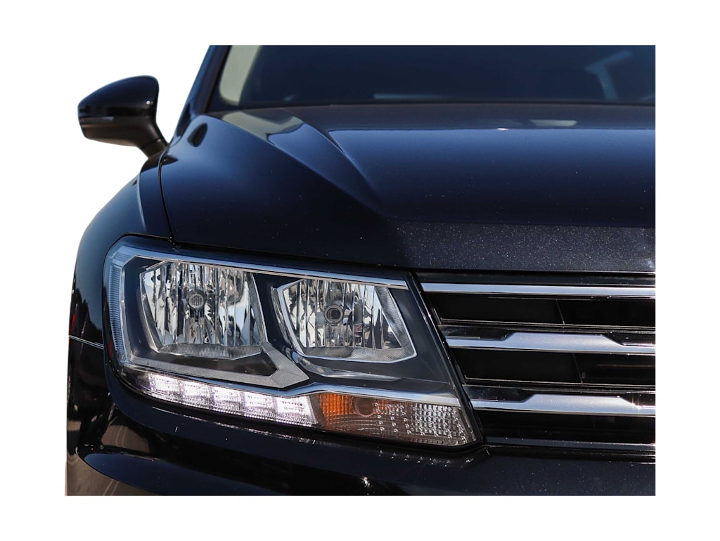 Thumbnail: 2020 Volkswagen Tiguan - 20