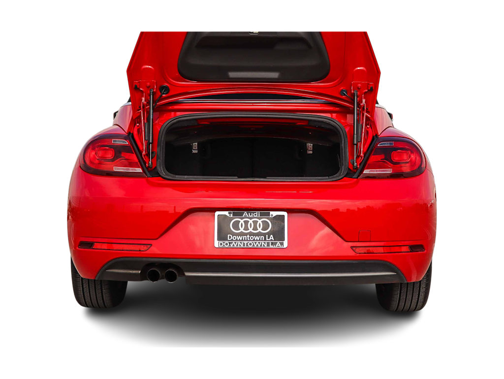 Thumbnail: 2017 Volkswagen Beetle - 37