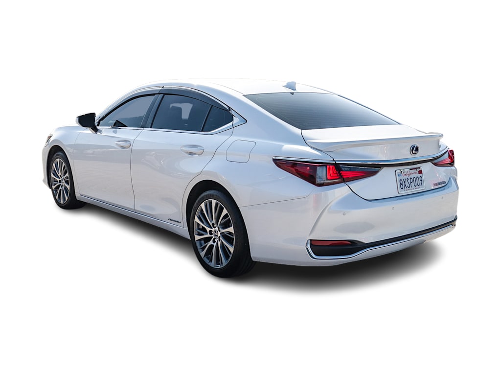 Thumbnail: 2021 Lexus ES - 3
