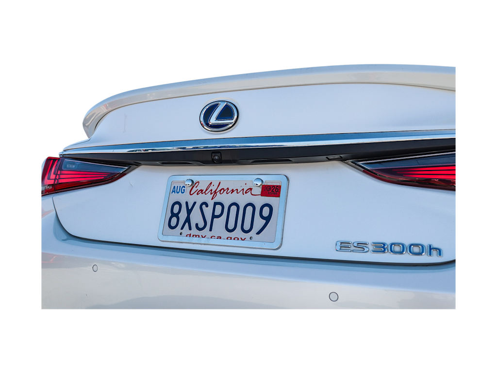 Thumbnail: 2021 Lexus ES - 24