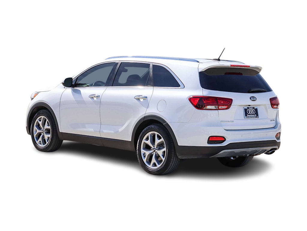 Thumbnail: 2019 Kia Sorento - 3