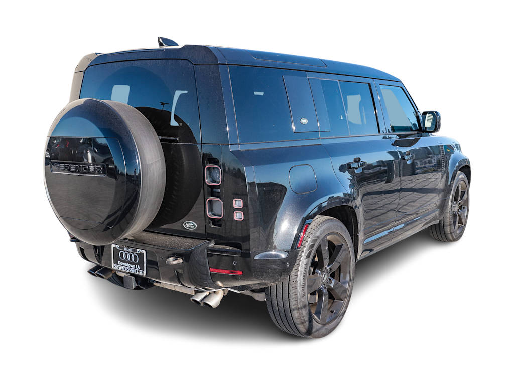 Thumbnail: 2023 Land Rover Defender - 15
