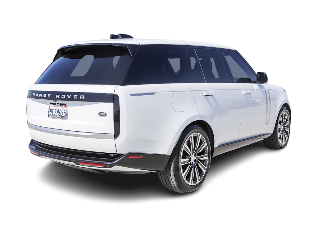 Thumbnail: 2023 Land Rover Range Rover - 17