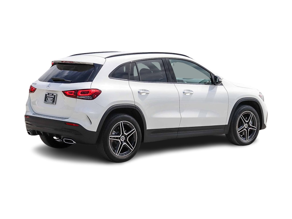Thumbnail: 2022 Mercedes-Benz GLA - 19