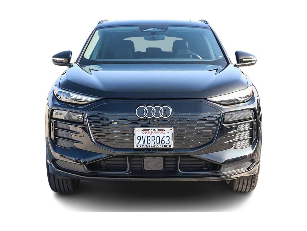 Thumbnail: 2025 Audi Q6 e-tron - 5