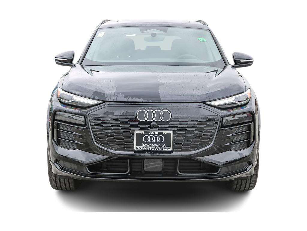 Thumbnail: 2025 Audi Q6 e-tron - 5
