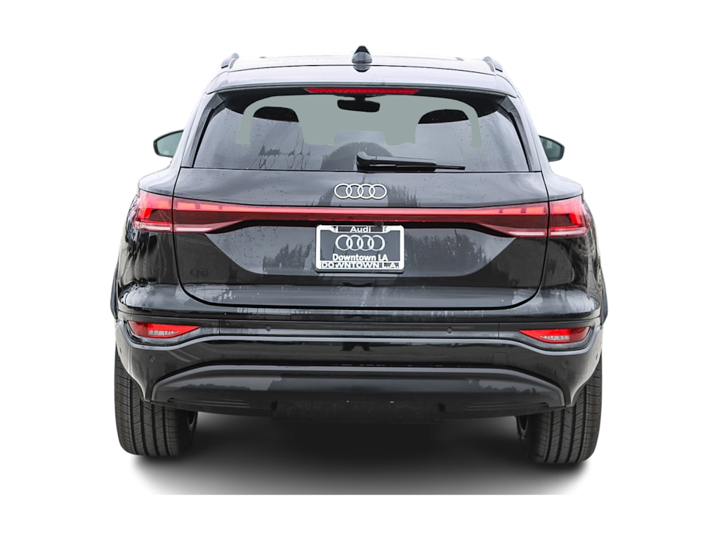 Thumbnail: 2025 Audi Q6 e-tron - 4