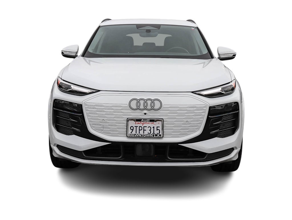 Thumbnail: 2025 Audi Q6 e-tron - 5