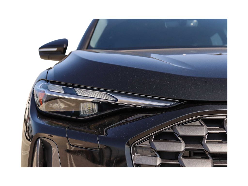 Thumbnail: 2025 Audi Q5 - 22