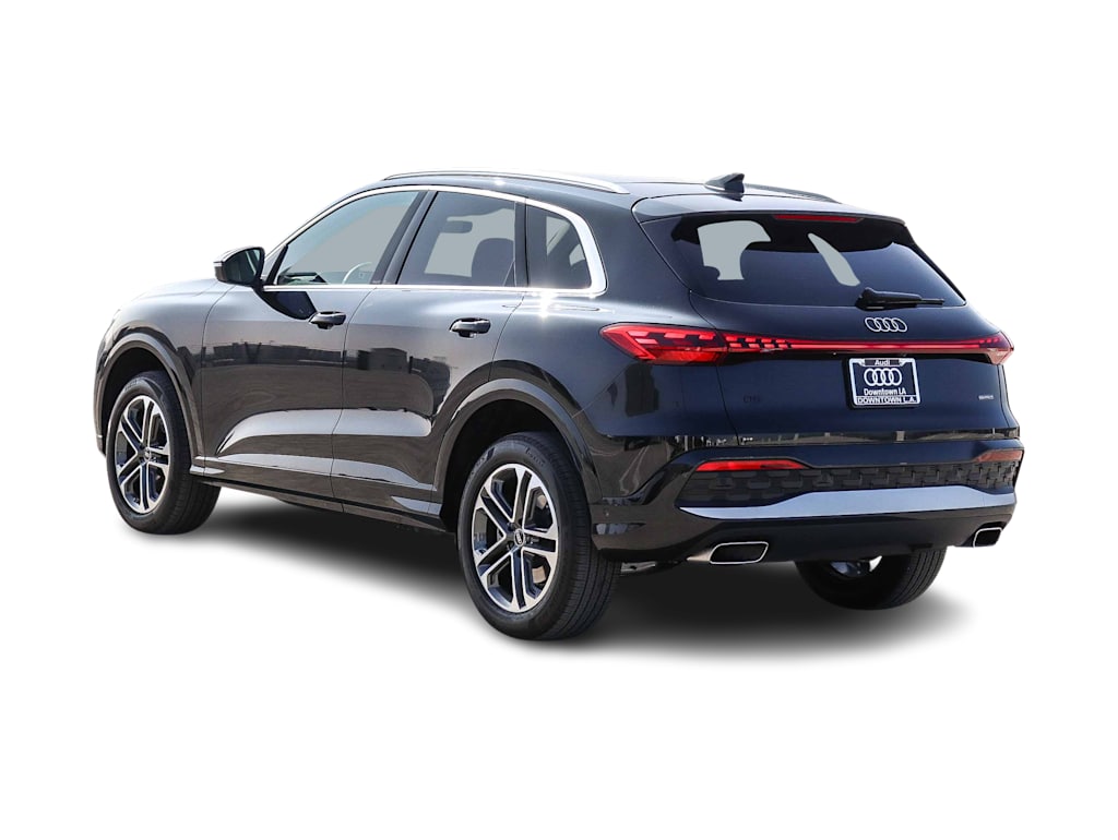 Thumbnail: 2025 Audi Q5 - 3