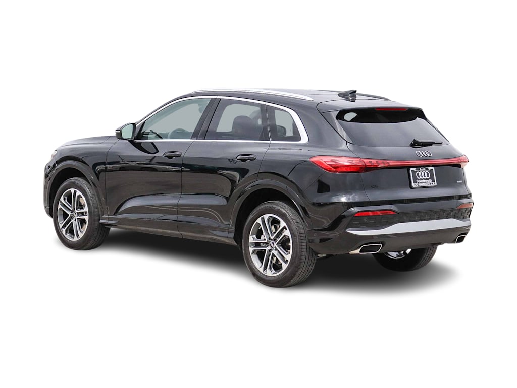 Thumbnail: 2025 Audi Q5 - 3