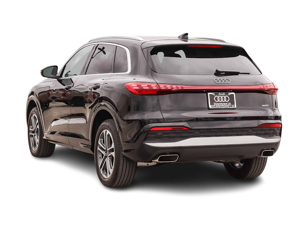 Thumbnail: 2025 Audi Q5 - 3