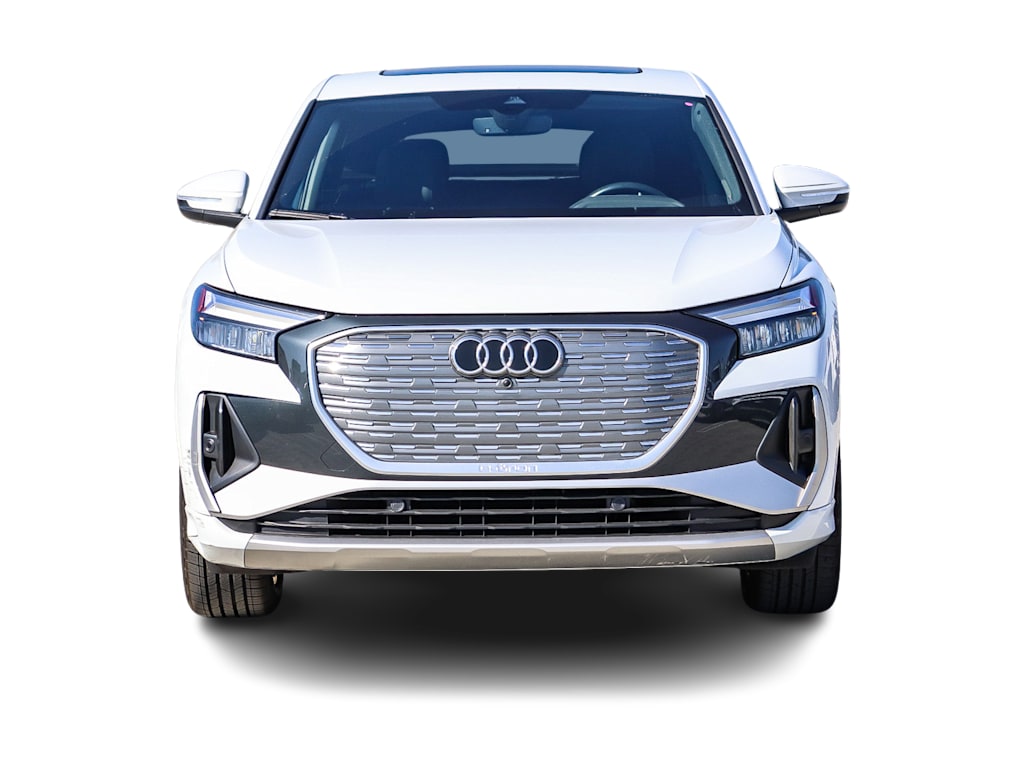 Thumbnail: 2023 Audi Q4 e-tron - 5