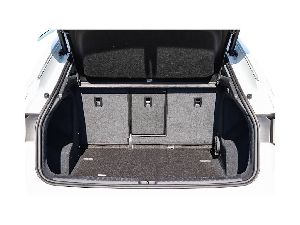 Thumbnail: 2023 Audi Q4 e-tron - 15