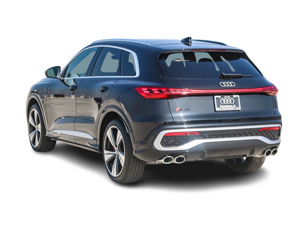 Thumbnail: 2025 Audi SQ5 - 3