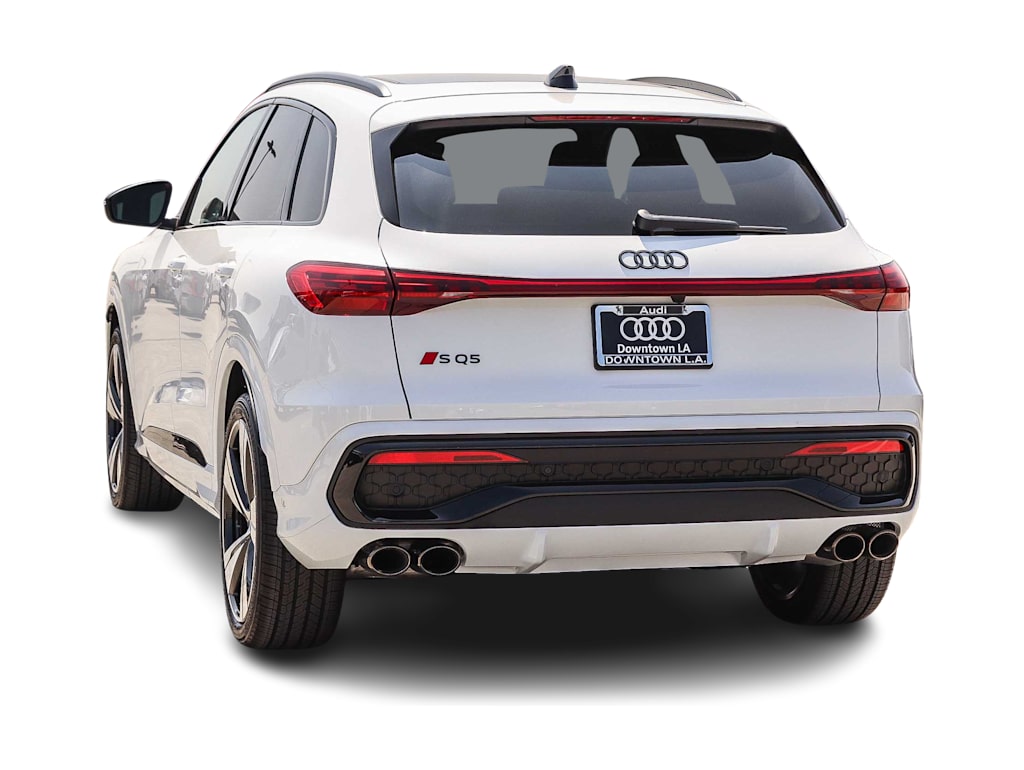 Thumbnail: 2026 Audi SQ5 - 3