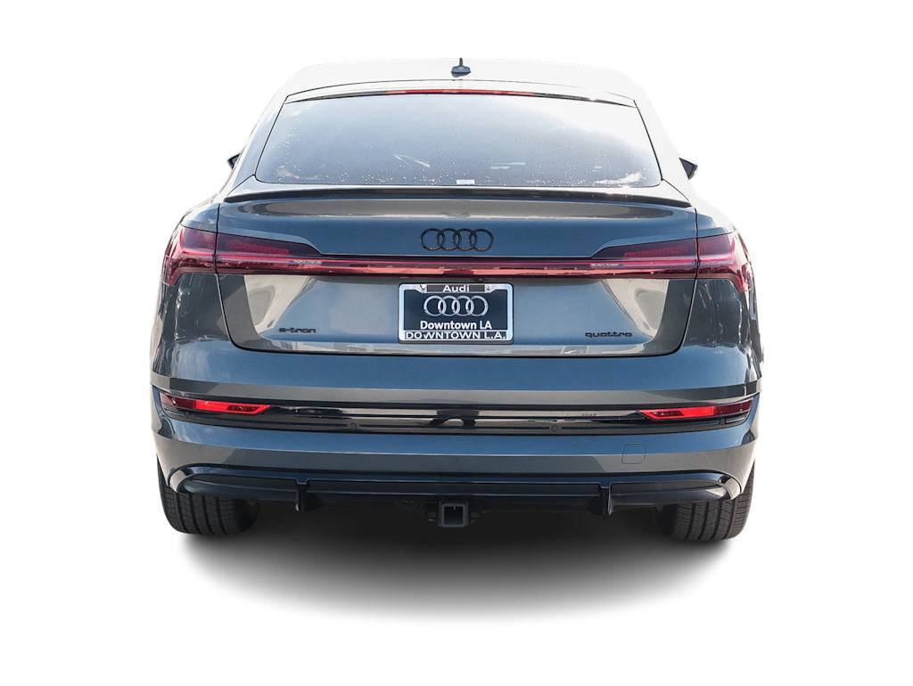 Thumbnail: 2023 Audi e-tron - 4