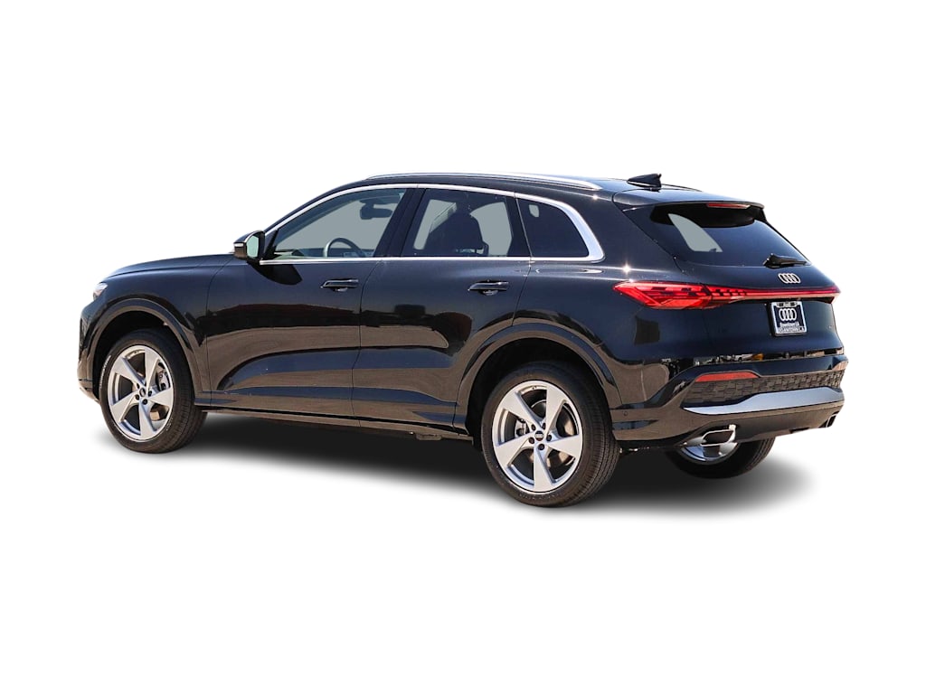 Thumbnail: 2026 Audi Q5 - 3