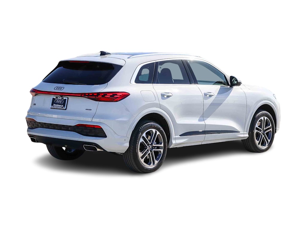 Thumbnail: 2025 Audi Q5 - 16