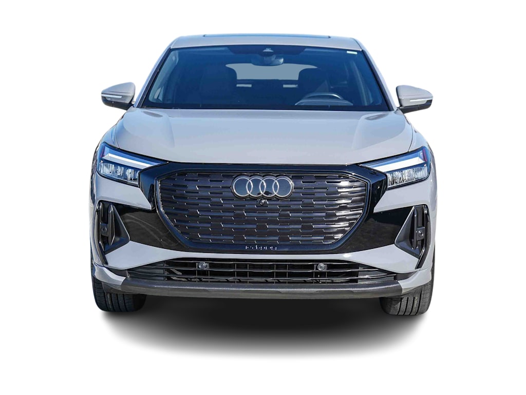 Thumbnail: 2023 Audi Q4 e-tron - 5