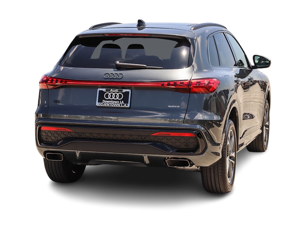 Thumbnail: 2026 Audi Q5 - 4