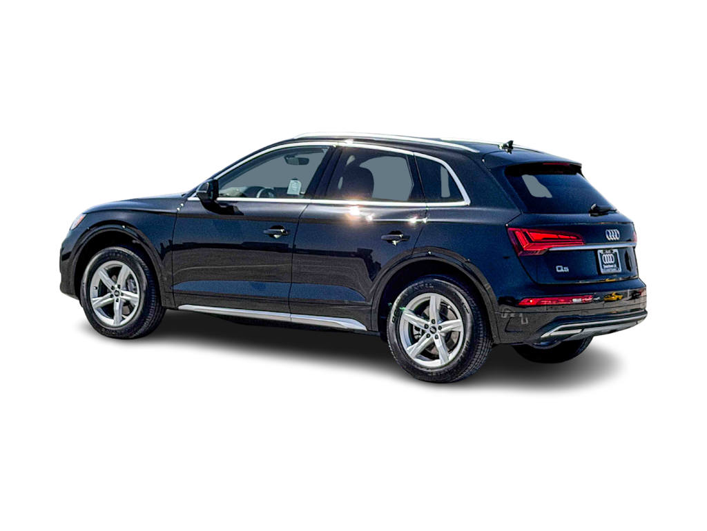 Thumbnail: 2023 Audi Q5 - 3