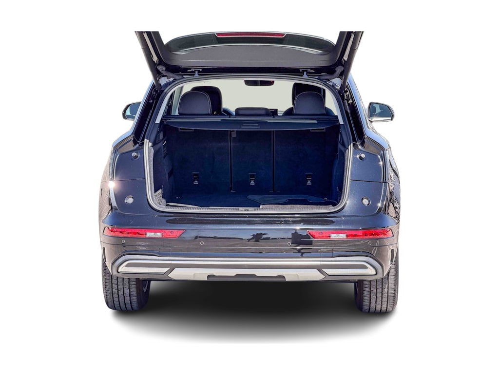 Thumbnail: 2023 Audi Q5 - 16