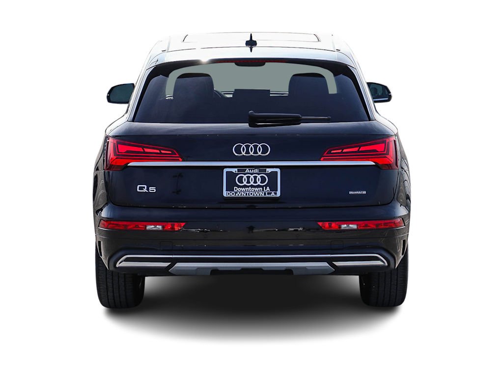 Thumbnail: 2023 Audi Q5 - 4