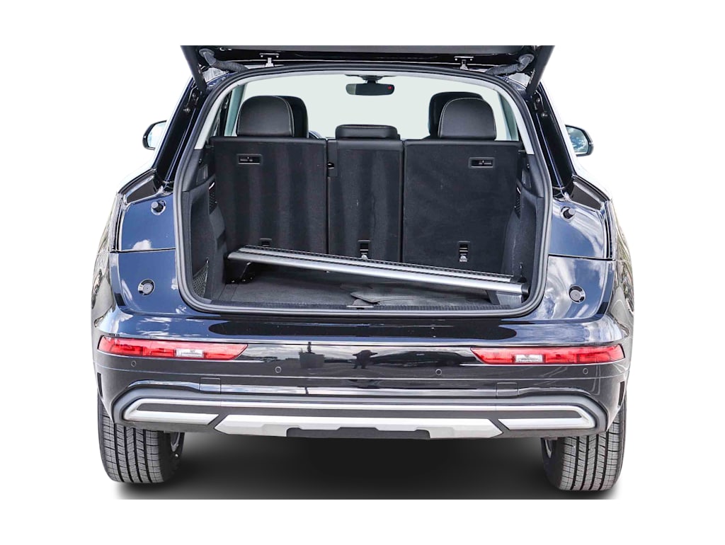 Thumbnail: 2023 Audi Q5 - 16