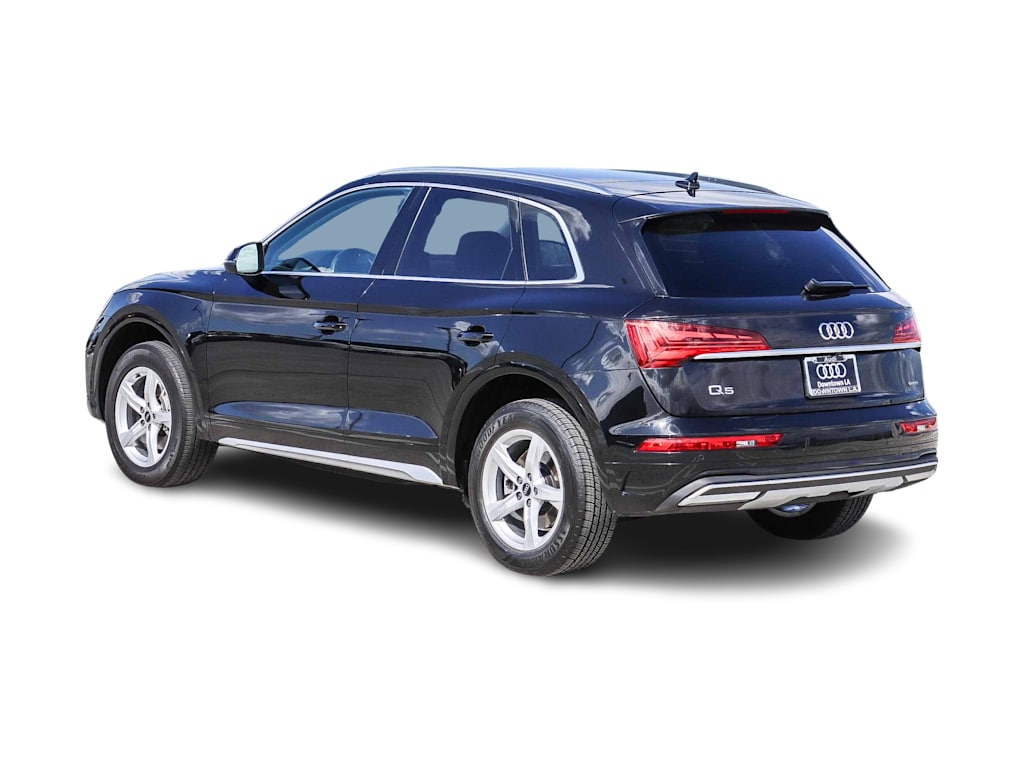 Thumbnail: 2023 Audi Q5 - 3