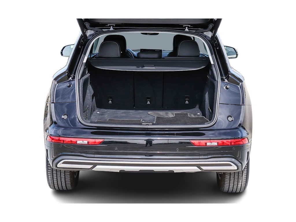 Thumbnail: 2023 Audi Q5 - 16