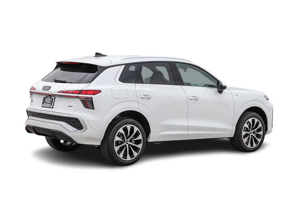 Thumbnail: 2026 Audi Q3 - 17