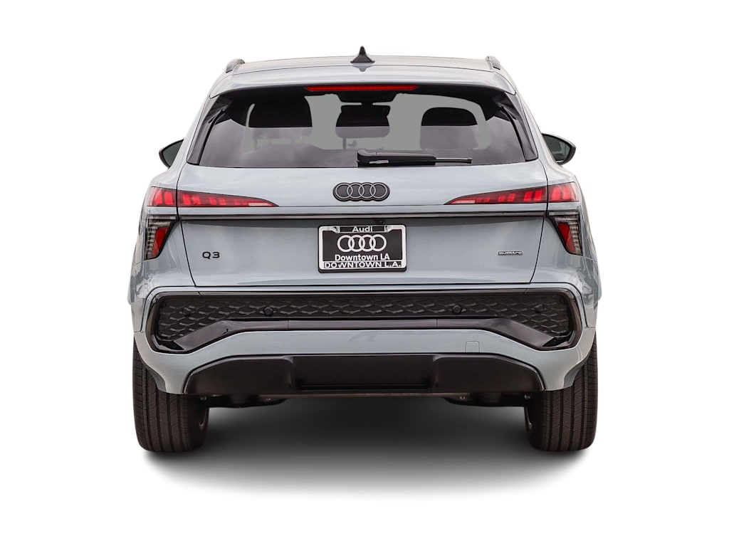Thumbnail: 2026 Audi Q3 - 4