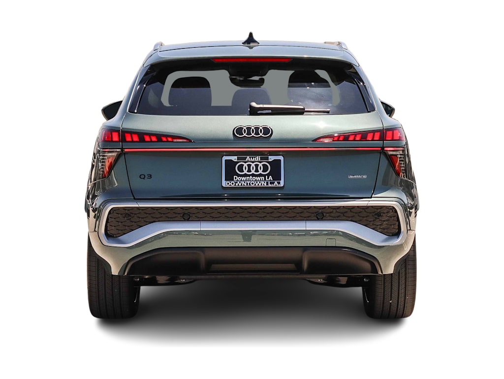 Thumbnail: 2026 Audi Q3 - 4