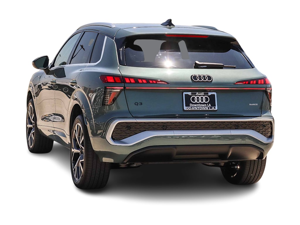 Thumbnail: 2026 Audi Q3 - 3