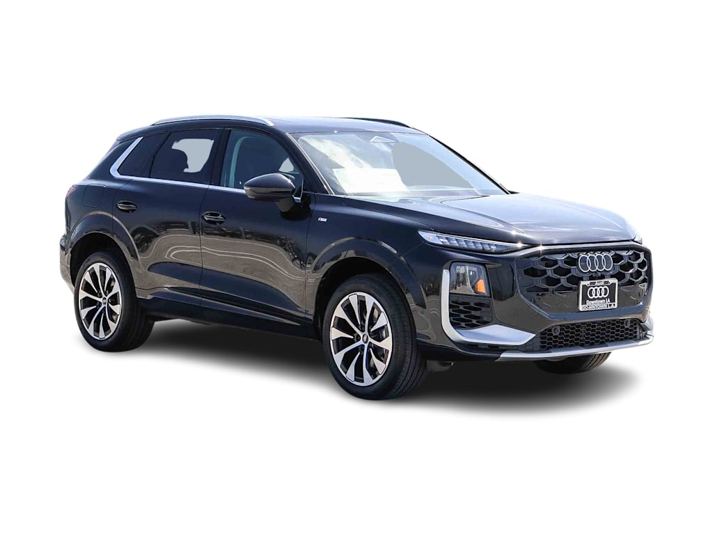 Thumbnail: 2026 Audi Q3 - 17