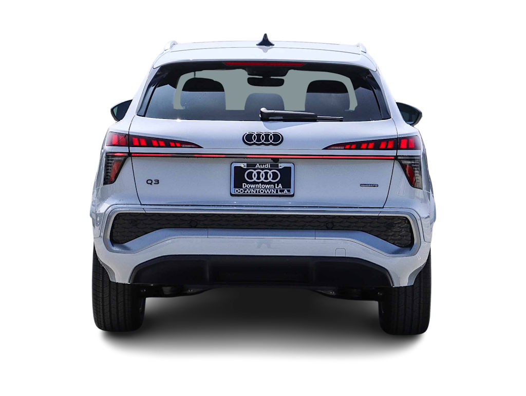 Thumbnail: 2026 Audi Q3 - 4