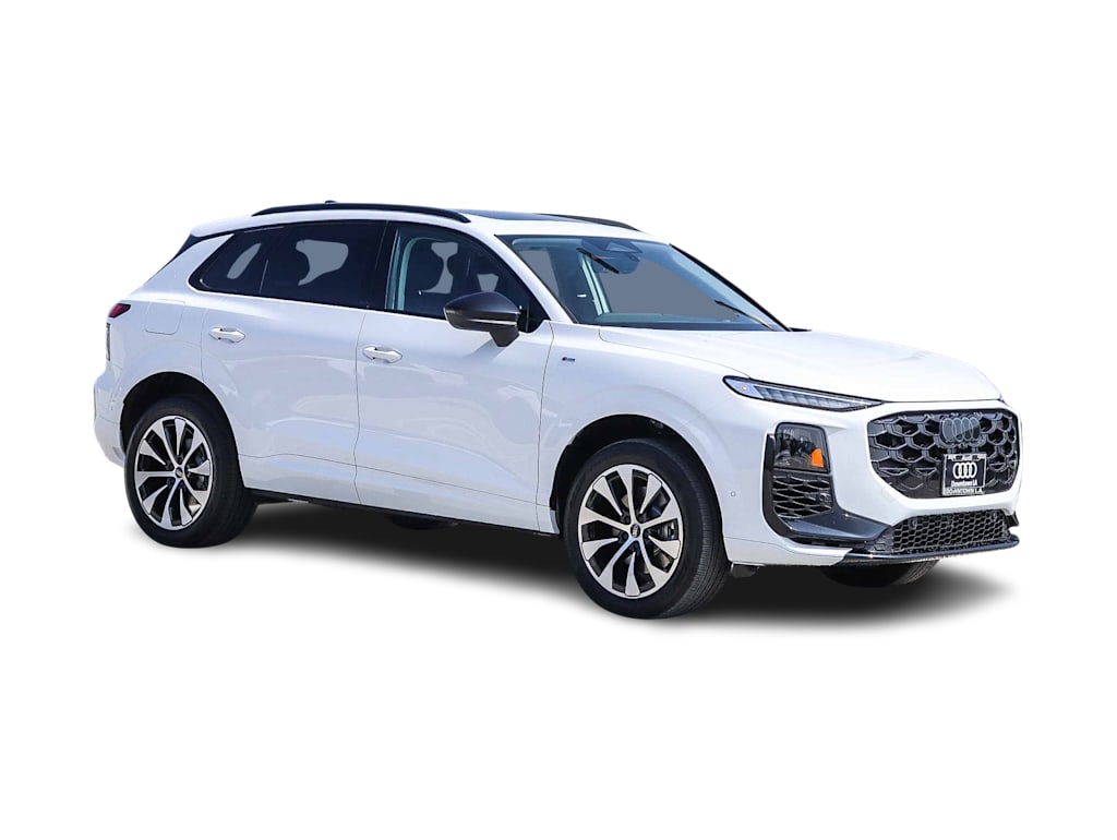 Thumbnail: 2026 Audi Q3 - 18