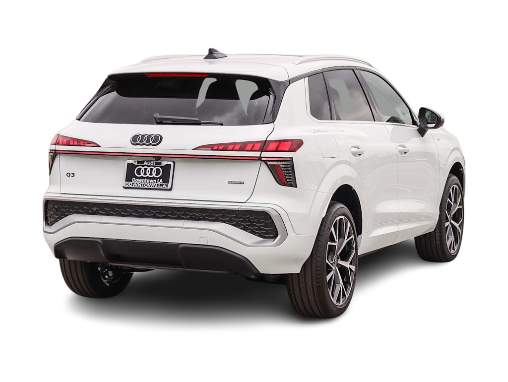 Thumbnail: 2026 Audi Q3 - 18