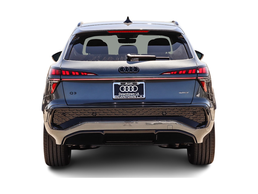 Thumbnail: 2026 Audi Q3 - 4