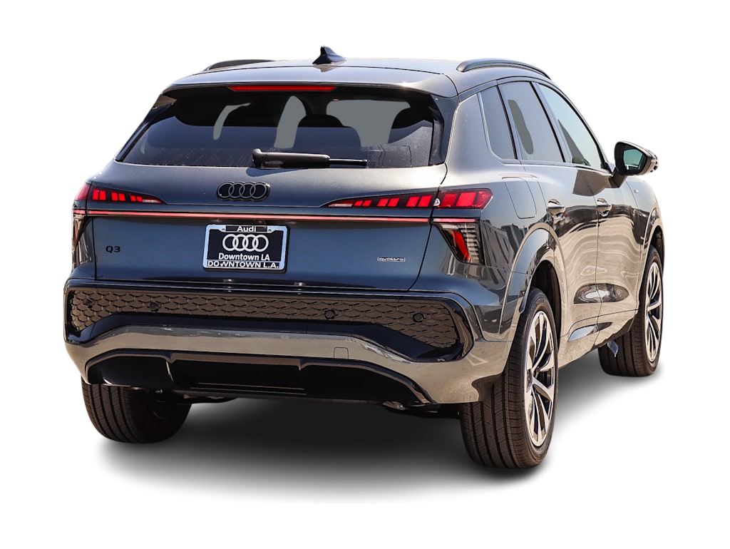 Thumbnail: 2026 Audi Q3 - 17