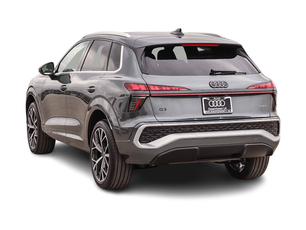 Thumbnail: 2026 Audi Q3 - 3