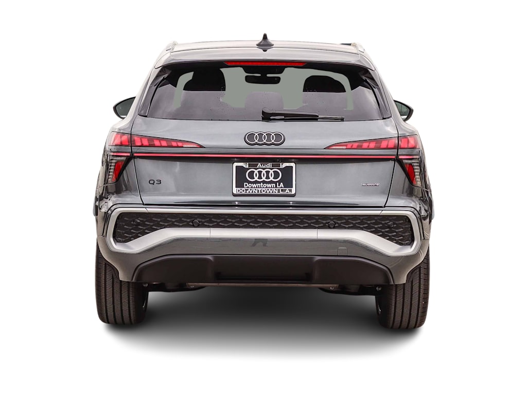 Thumbnail: 2026 Audi Q3 - 4