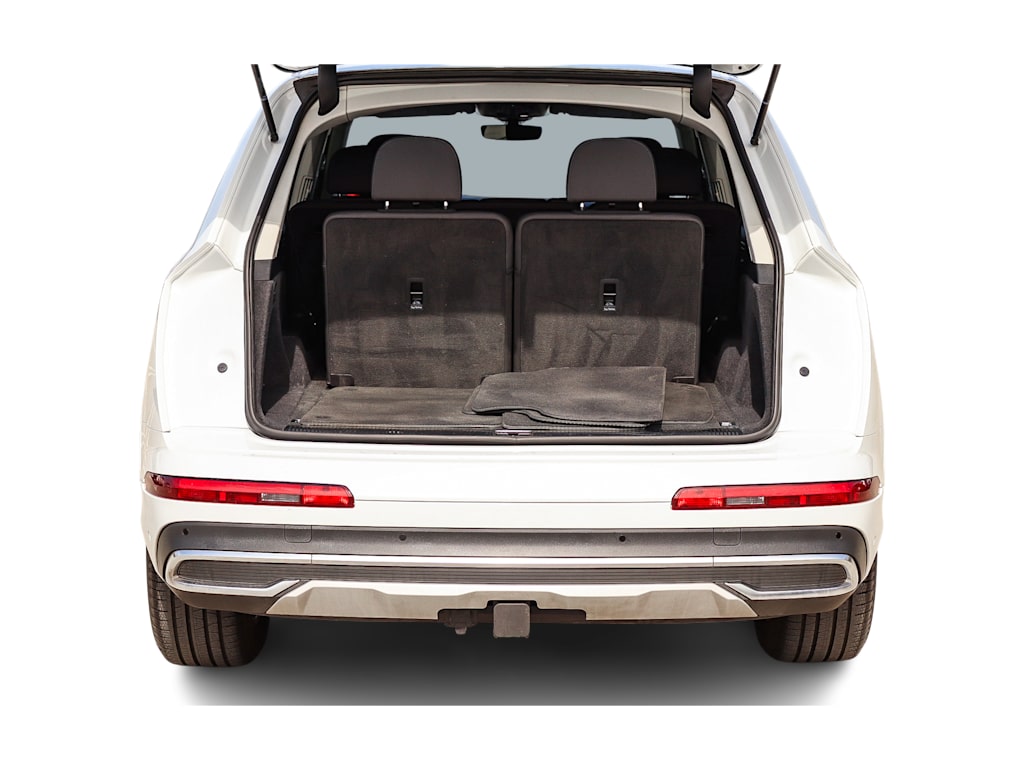 Thumbnail: 2023 Audi Q7 - 16