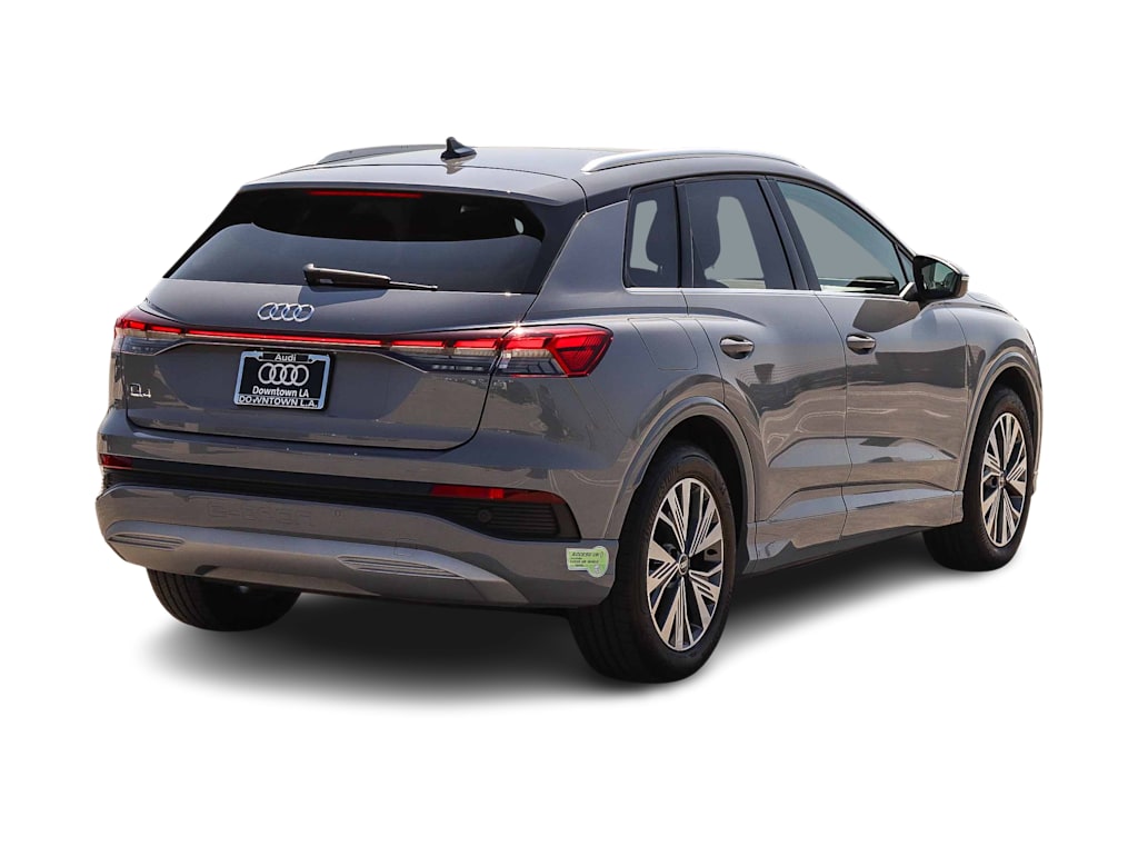 Thumbnail: 2023 Audi Q4 e-tron - 19